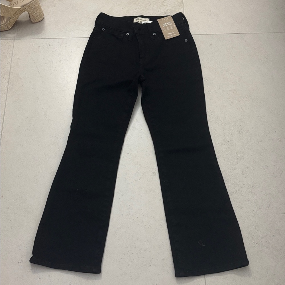 MADEWELL MID RISE KICK OUT JEANS - Picture 9 of 9